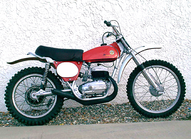 Bultaco Pursang M117