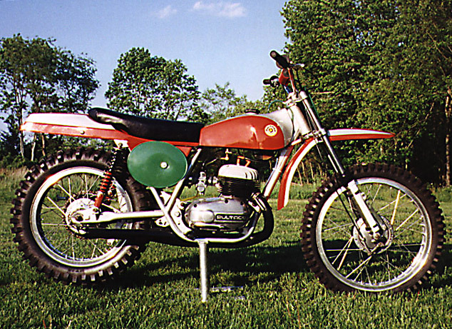 Bultaco Pursang M68