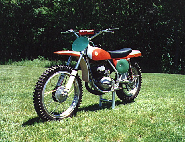 Bultaco Pursang M68