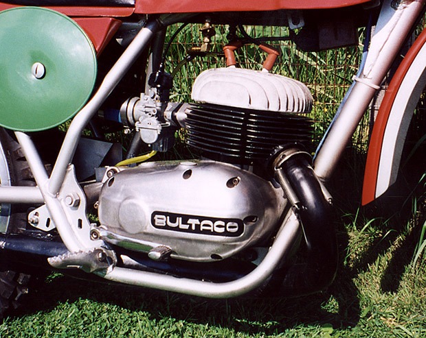 Bultaco Pursang M68